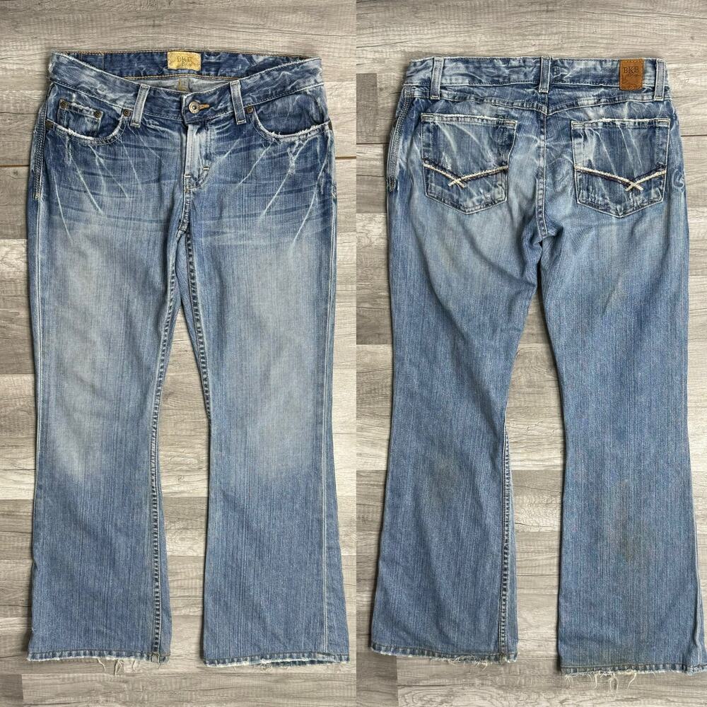 BKE Star Stare Flare Jeans Low Rise Size 29